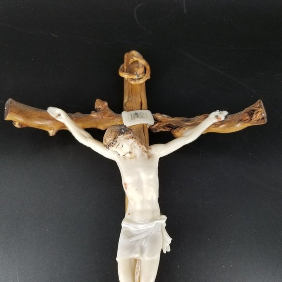 Handmade Wood Wall Cross Crucifix Stick Twig Plastic Jesus God Christ Rustic 15" - Picture 2 of 12
